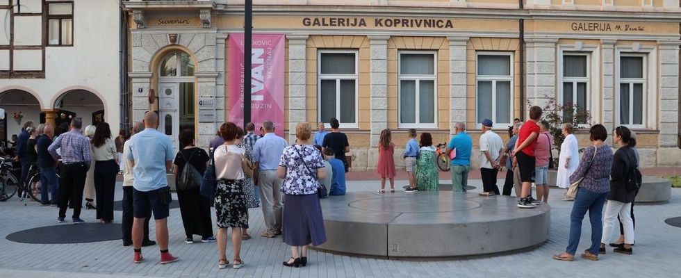 U Galeriji Koprivnica otvorena izložba “Važno je zvati se Ivan”