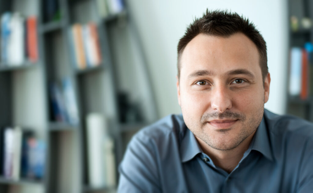 Predstavljanje knjige / Bruno Šimleša „A što kad se netko naš razboli“