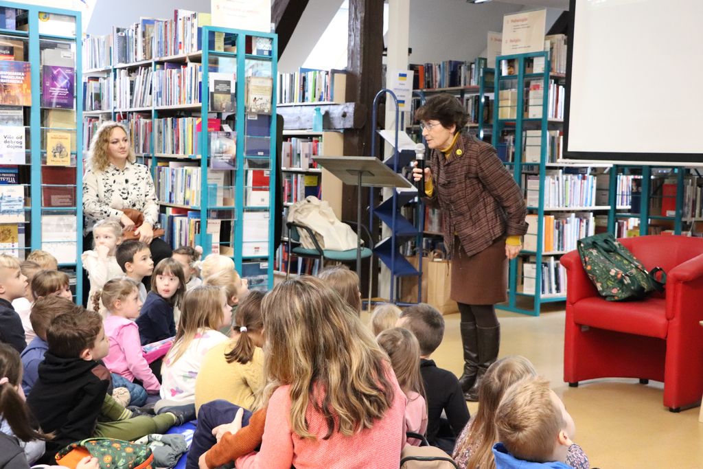 Obilježena 45. godišnjica koprivničke bibliobusne službe