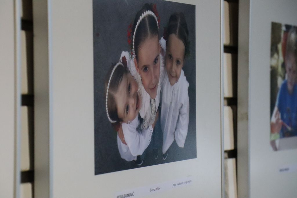 Otvorena 15. izložba fotografija Sretno dijete – sretna obitelj