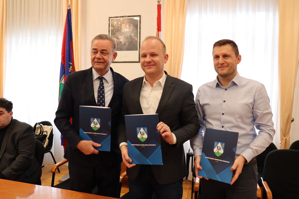 Potpisani sporazumi za sufinanciranje bibliobusnih službi u Koprivnici i Križevcima