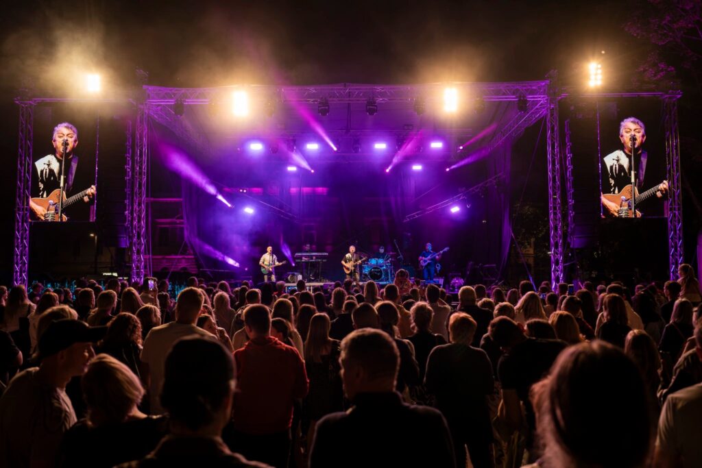 Fotogalerija – Koncert Dalmatino