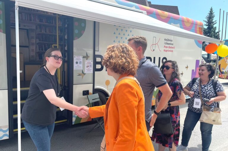 Bibliobus i knjižničari sudjelovali na 17. hrvatskoj konferenciji o pokretnim knjižnicama i festivalu bibliobusa