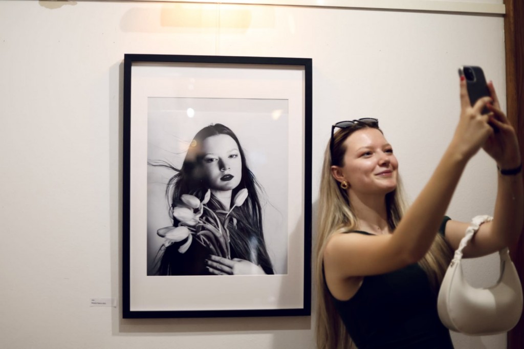 Otvorena izložba studentice Melanie Palavra: „U okvirima bivanja“