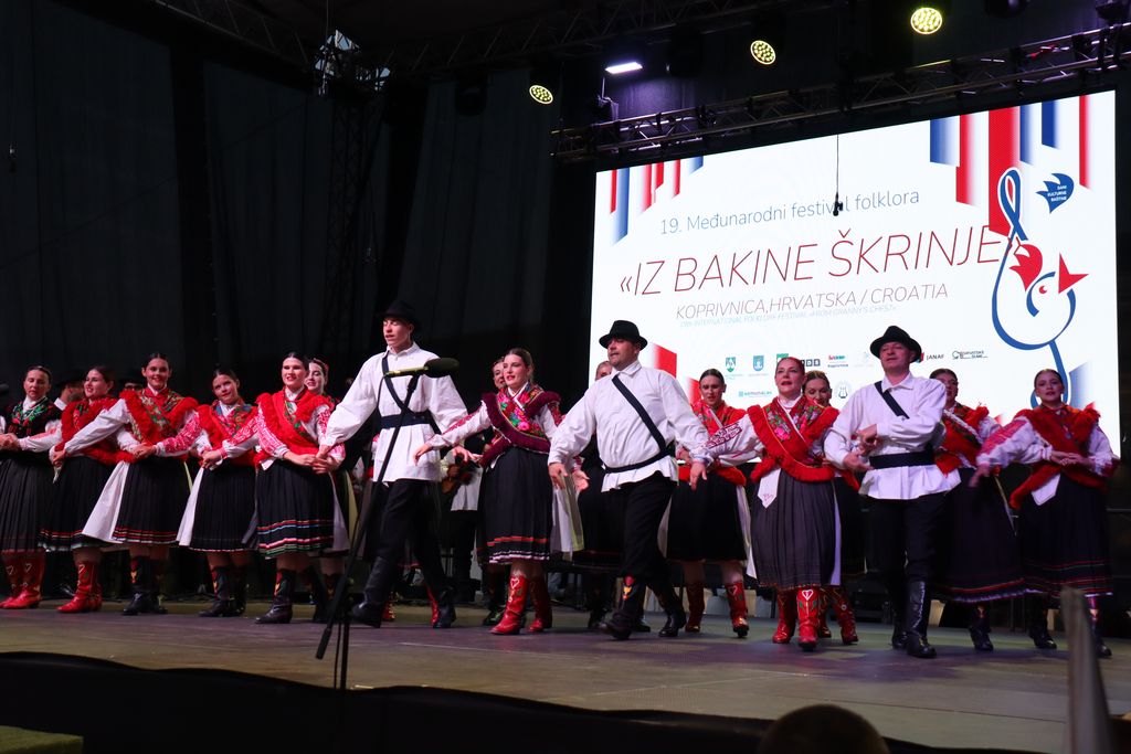 Otvoren 19. Međunarodni festival folklora „Iz bakine škrinje“